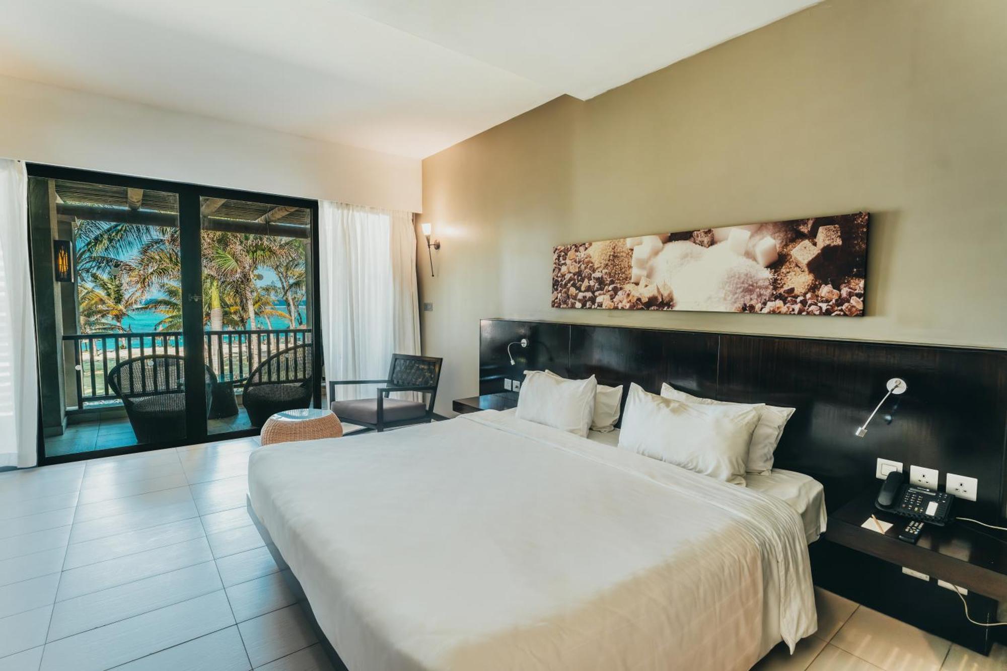 Crystals Beach Resort Belle Mare, A Member Of Radisson Individuals Palmar Ngoại thất bức ảnh