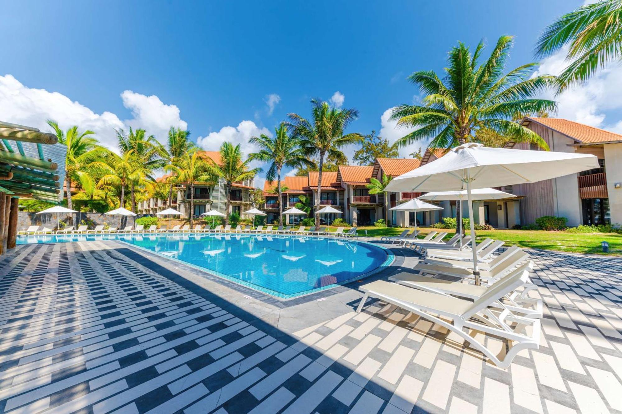 Crystals Beach Resort Belle Mare, A Member Of Radisson Individuals Palmar Ngoại thất bức ảnh